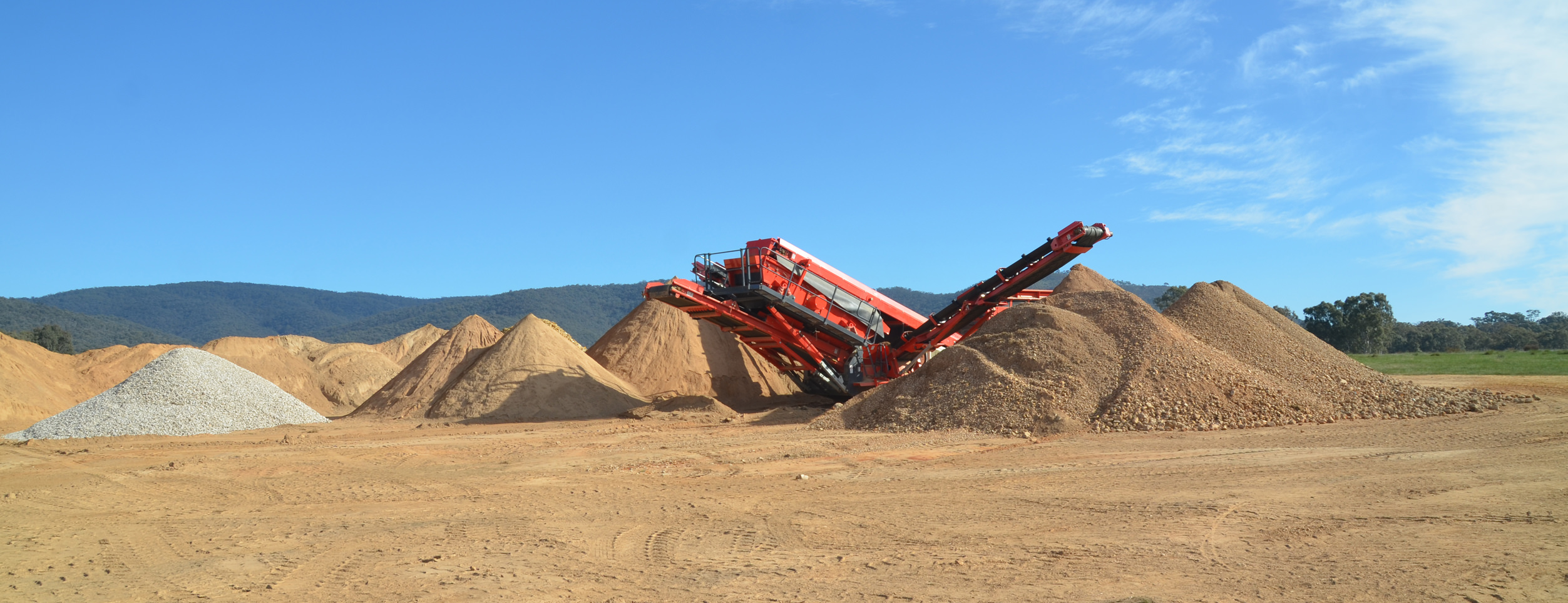 Provider of quality aggregates, sands, gravels and decorative pebbles